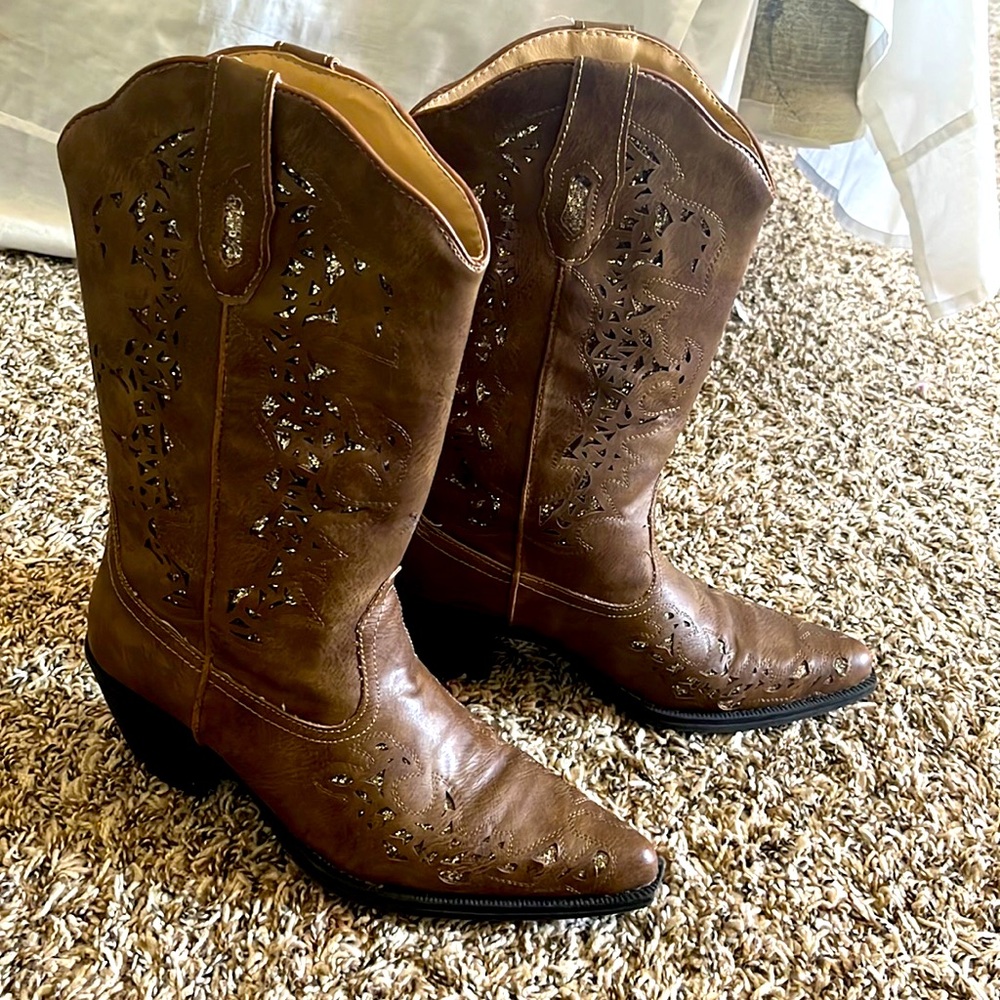 Womens boots
